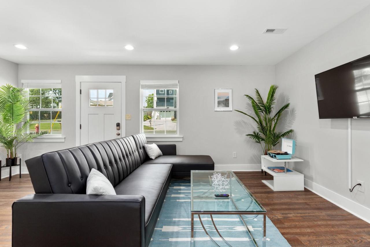 Charming Modern 3-Bedroom Home In East Nashville! Exterior photo